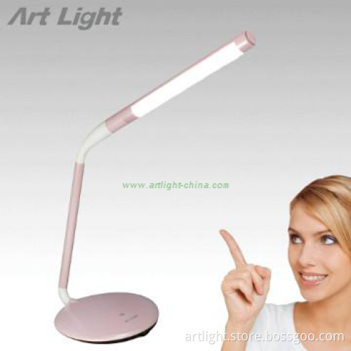 Fashion eye-protecting/Freely adjustable light angles led table lamp